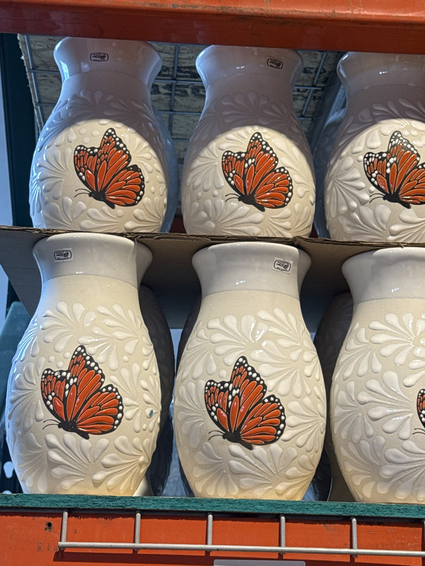 Butterfly Boliche Vase